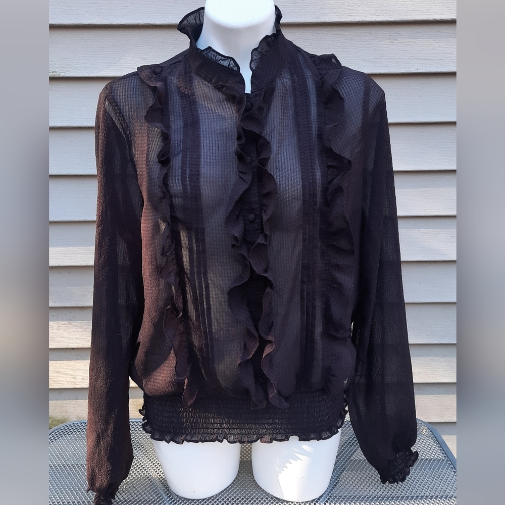 Romeo & Juliet Couture Semi sheer ruffle victorian